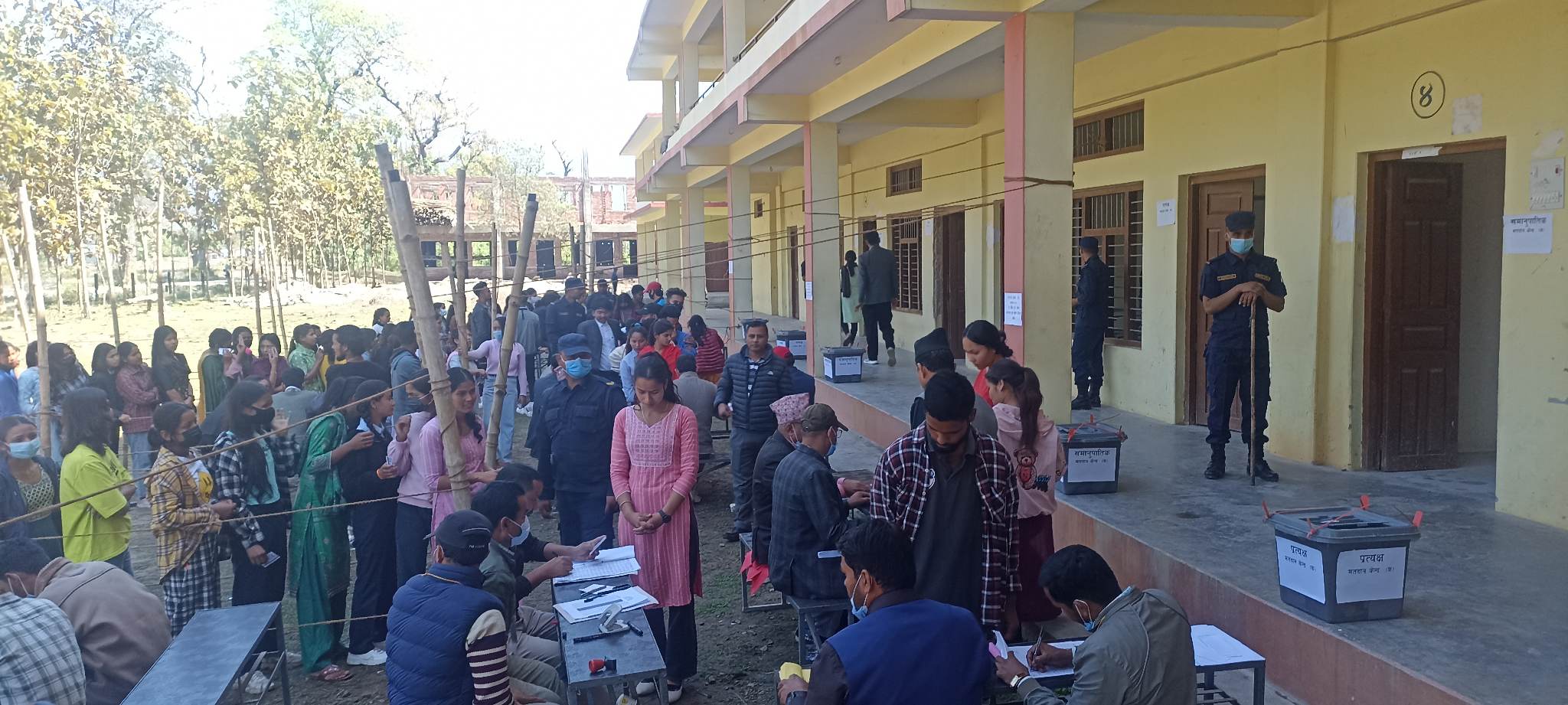 दुर्गालक्ष्मी बहुमुखी क्याम्पसमा ११ बजे सम्म साढे चार सय मत खस्यो